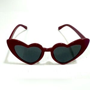 New Wine Heart Shape Cats Eye Sunglasses Retro style  UV400